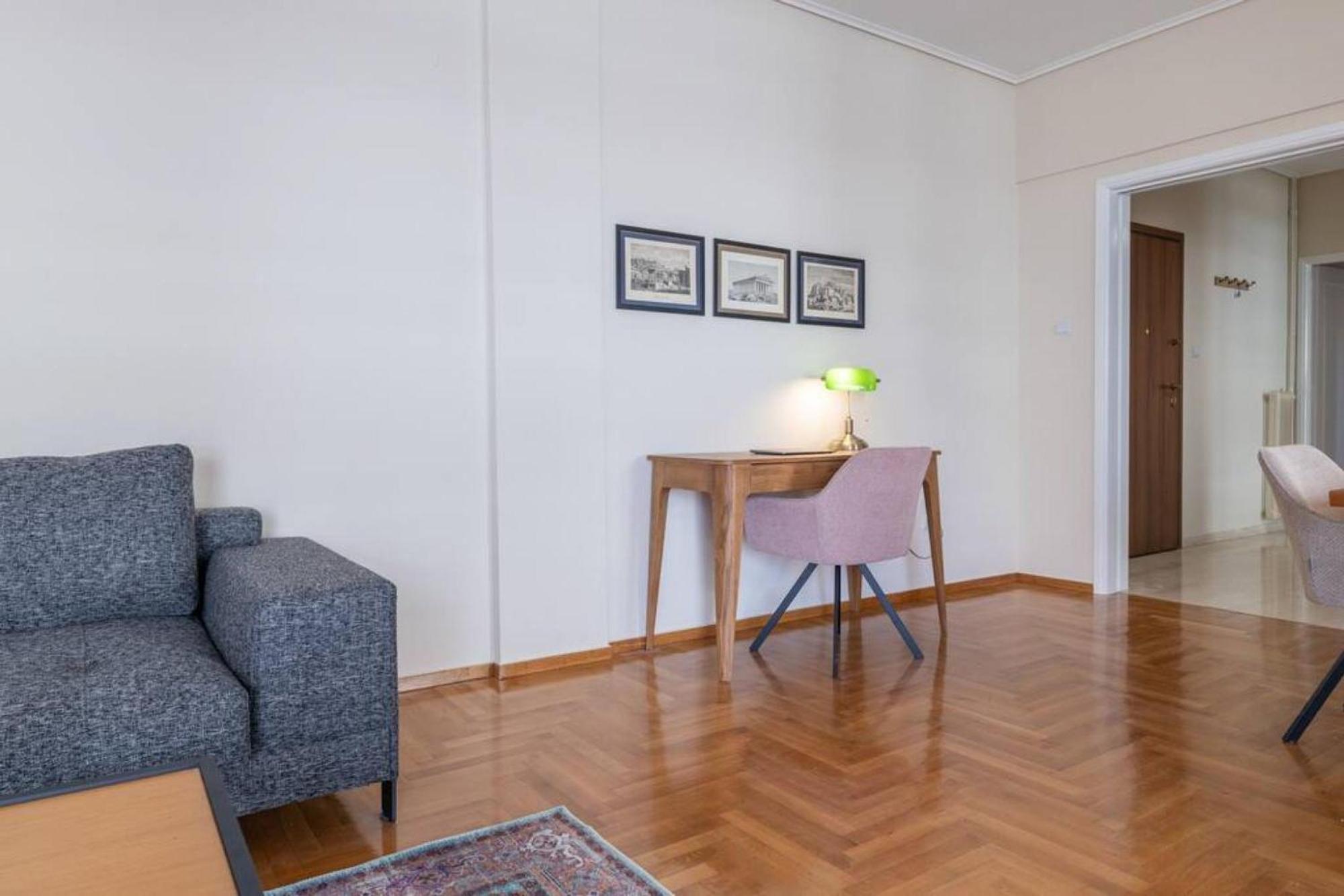 Amfitritis Family Lux Apartment At Palaio Faliro Athen Exterior foto