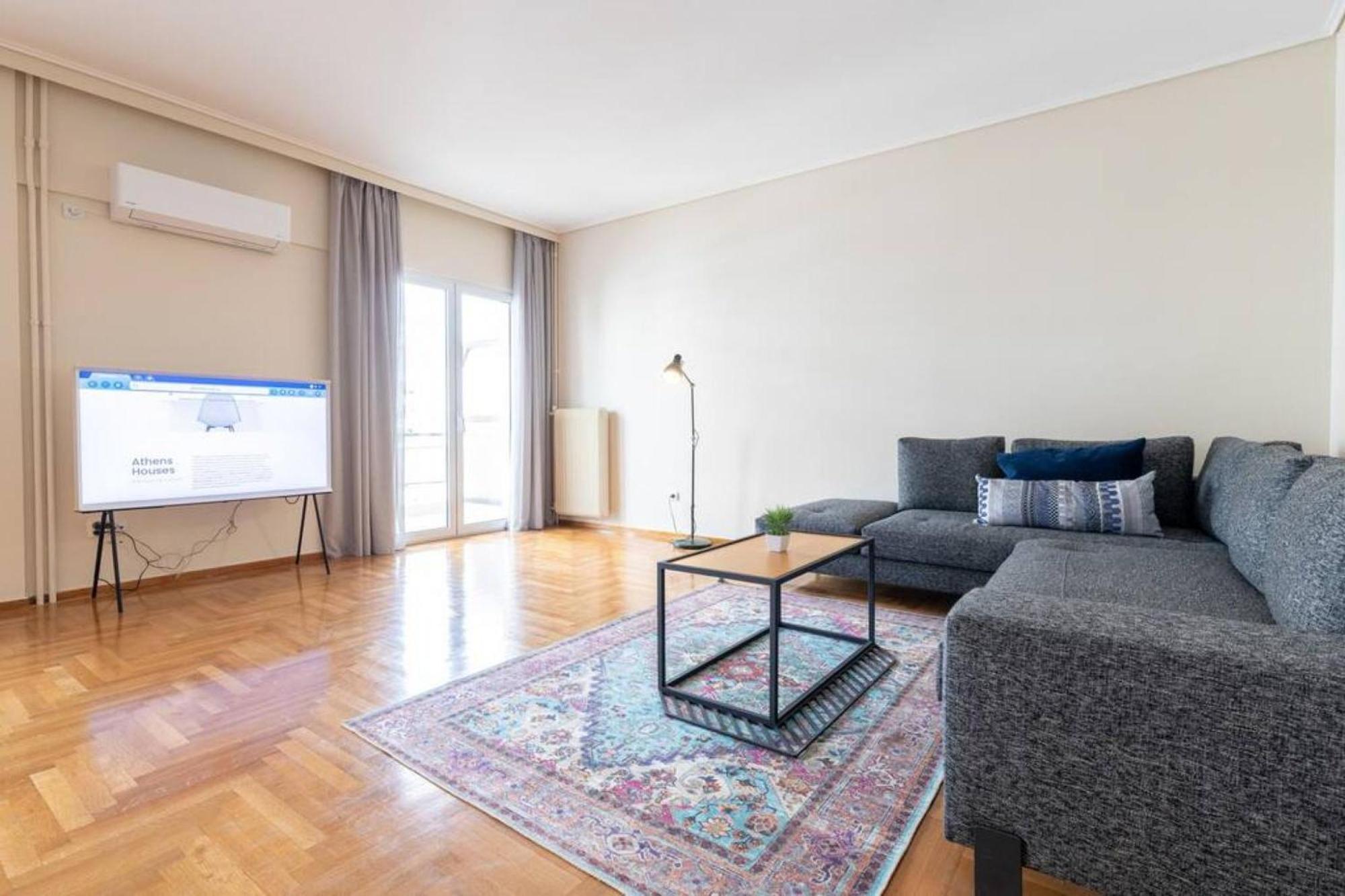Amfitritis Family Lux Apartment At Palaio Faliro Athen Exterior foto